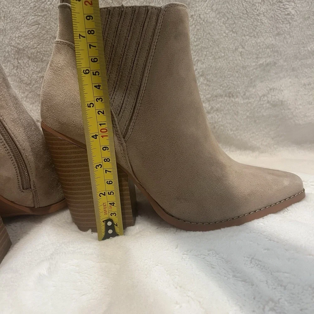 Comfort Brand Ankle Boots Womens Size 9 Tan Block Heel Suede Leather Booties New